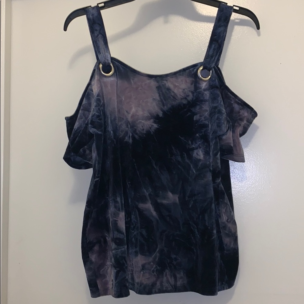 Rock & Republic Cold Shoulder Top
